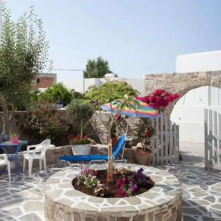 Klery - 3 Naousa (Paros)